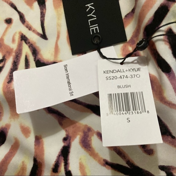 KENDALL & KYLIE Blush Midi Skirt - Picture 14 of 16